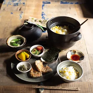 https://rokkon-guest-house.hotels-in-kyoto.org